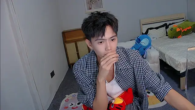 Snapshot of Gay-Sexshowboy69 chatting on July 20, 2026, 6:43 pm Gay-Sexshowboy69 online show from July 20, 2026, 6:43 pm