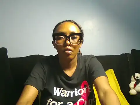 prettycaterina online show from June 3, 2026, 8:02 pm