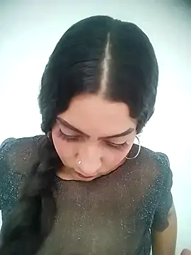Snapshot of ScarletLovee_ chatting on July 6, 2026, 2:02 pm ScarletLovee online show from July 6, 2026, 2:02 pm