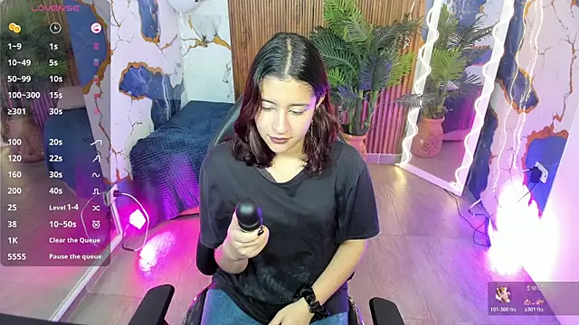 Snapshot of Zyra_tay chatting on July 3, 2026, 11:39 am Zyra tay online show from July 3, 2026, 11:39 am