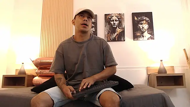 Snapshot of Diego_salvatore chatting on July 15, 2026, 2:46 pm Diego salvatore online show from July 15, 2026, 2:46 pm