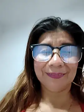 fire mommy online show from June 14, 2026, 2:24 am
