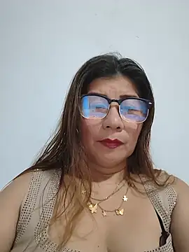 fire mommy online show from June 26, 2026, 9:42 pm