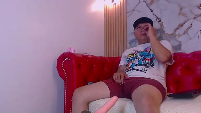 Felipe Rey online show from May 31, 2026, 7:36 pm