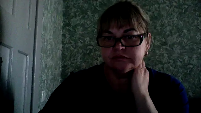 Empress211 online show from June 5, 2026, 7:14 am