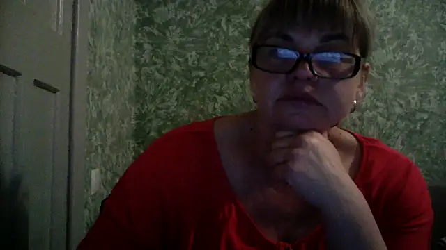 Empress211 online show from June 3, 2026, 5:50 pm