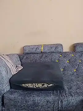 lucky sex online show from June 5, 2026, 5:45 am