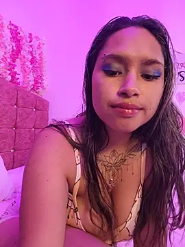 Evangeline Salas online show from July 17, 2026, 12:30 am