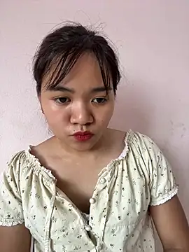 Ari baby9 online show from June 4, 2026, 3:33 am