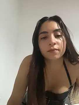 naomiiii55 online show from June 22, 2026, 11:13 pm
