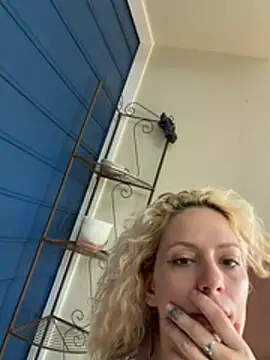 scaryfxckingmary online show from July 29, 2026, 7:24 pm