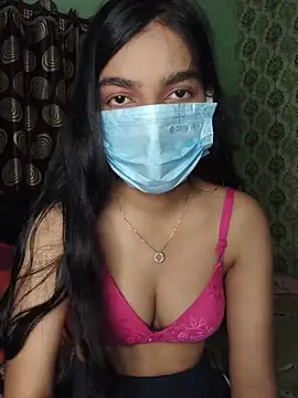 Snapshot of love_kaur chatting on July 3, 2026, 2:34 pm love kaur online show from July 3, 2026, 2:34 pm