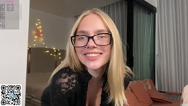 mellissa xo online show from June 22, 2026, 8:33 am