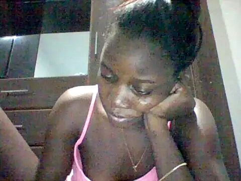Snapshot of zainaxxxxx chatting on June 12, 2026, 10:40 pm zainaxxxxx online show from June 12, 2026, 10:40 pm