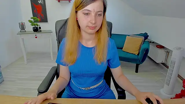 CamelliaStone online show from June 22, 2026, 5:37 am