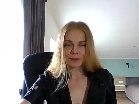 Snapshot of Tina5394 chatting on June 12, 2026, 9:07 am Tina5394 online show from June 12, 2026, 9:07 am