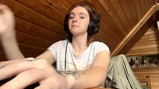 MariaLake online show from July 13, 2026, 4:12 am