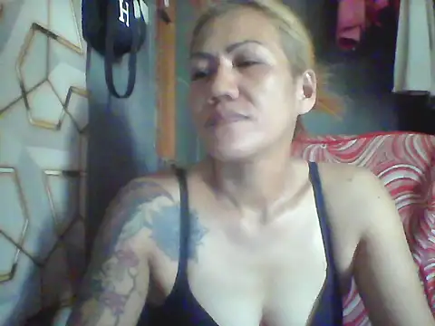 Snapshot of pinayheartaker chatting on July 19, 2026, 3:04 am pinayheartaker online show from July 19, 2026, 3:04 am