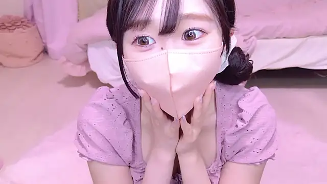 YURInya  online show from June 17, 2026, 12:26 pm
