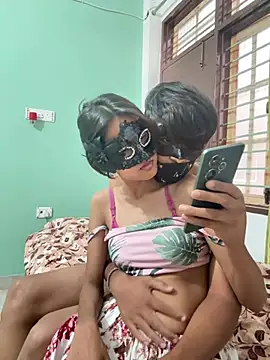 babypie777 online show from June 23, 2026, 11:08 am