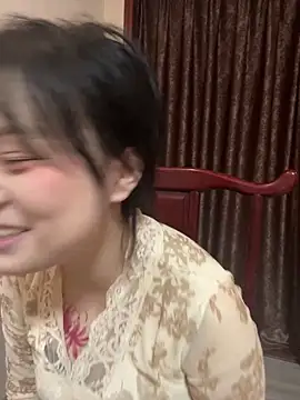 mgvivi online show from June 3, 2026, 2:33 pm
