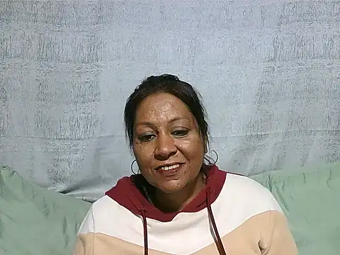 Snapshot of IndianSexyMilf69 chatting on June 16, 2026, 5:07 am IndianSexyMilf69 online show from June 16, 2026, 5:07 am