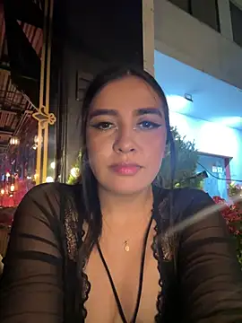 Snapshot of HaileyBieber_ chatting on June 5, 2026, 11:54 pm HaileyBieber online show from June 5, 2026, 11:54 pm