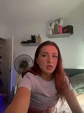 PoisonIvy x online show from June 4, 2026, 12:21 pm