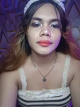 Snapshot of mikhay101 chatting on June 10, 2026, 5:47 pm mikhay101 online show from June 10, 2026, 5:47 pm