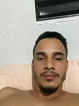 Snapshot of Kleitinho62 chatting on July 2, 2026, 4:57 pm Kleitinho62 online show from July 2, 2026, 4:57 pm