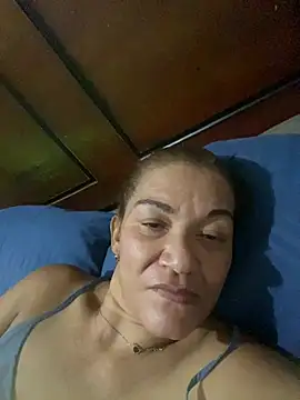Snapshot of rosanna78322 chatting on July 23, 2026, 3:26 am rosanna78322 online show from July 23, 2026, 3:26 am
