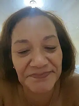 rosanna78322 online show from June 2, 2026, 7:58 pm