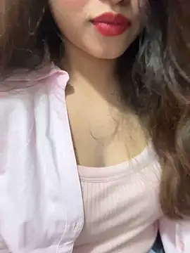 Yours riya11 online show from June 3, 2026, 4:13 am