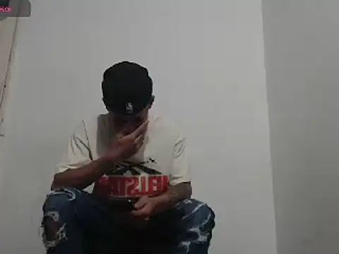 Snapshot of Austin_colleman chatting on June 19, 2026, 10:58 pm Austin colleman online show from June 19, 2026, 10:58 pm