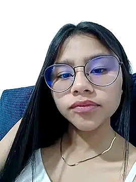 Sofielovee-01 online show from June 11, 2026, 8:22 am