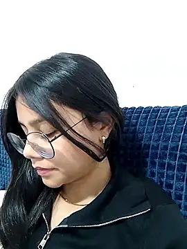 Sofielovee-01 online show from June 12, 2026, 2:20 am