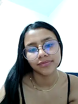 Sofielovee-01 online show from July 12, 2026, 1:12 pm