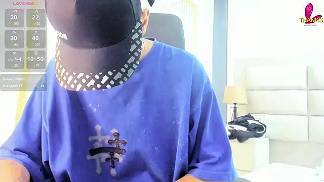 LucasJhonson  online show from June 5, 2026, 5:34 am