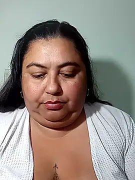 Karissa 07 online show from June 3, 2026, 2:33 pm
