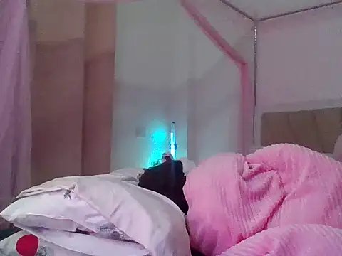 Snapshot of Xannaxx_ chatting on July 15, 2026, 3:13 am Xannaxx online show from July 15, 2026, 3:13 am