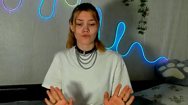 Milena Stasym online show from July 3, 2026, 6:09 am