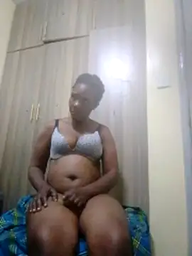 Creamymom4 online show from June 9, 2026, 6:03 am