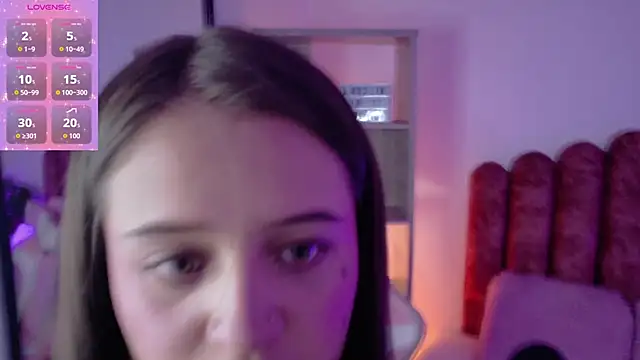 CamilleBlair  online show from June 16, 2026, 7:36 pm