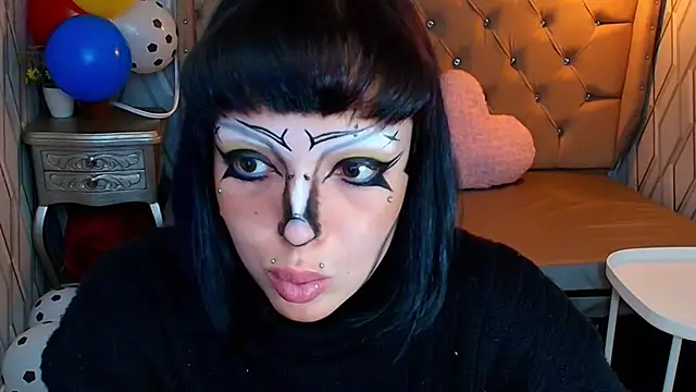 Snapshot of JeannMarie chatting on June 29, 2026, 2:18 am JeannMarie online show from June 29, 2026, 2:18 am