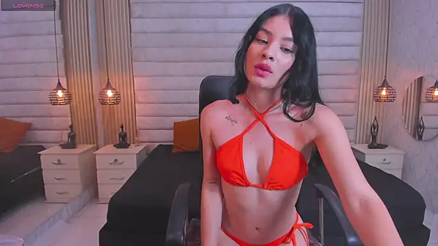 Cloe Monroee  online show from June 2, 2026, 7:25 pm