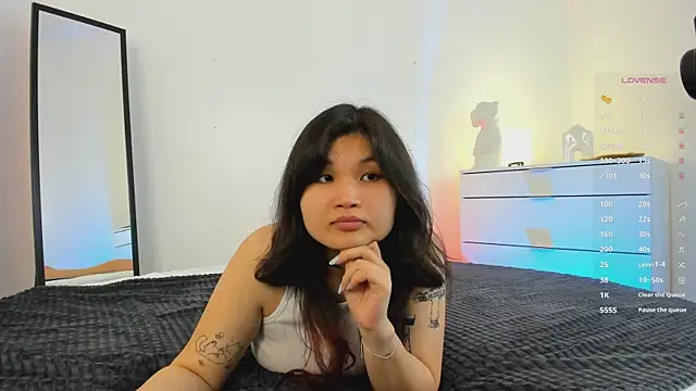 Snapshot of sofia_chang_ chatting on June 18, 2026, 6:45 am sofia chang online show from June 18, 2026, 6:45 am