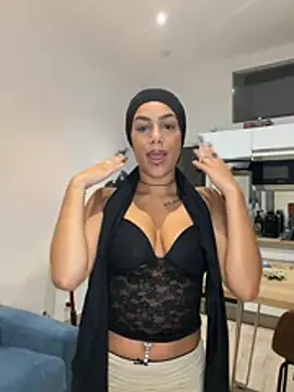 nadiabnssd online show from July 28, 2026, 9:25 pm