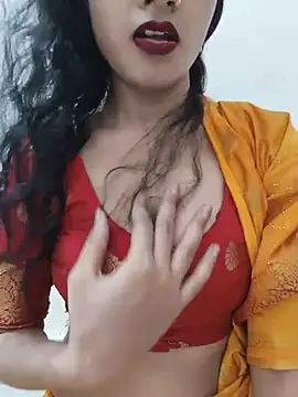 Snapshot of Simmy_jaan chatting on July 6, 2026, 8:11 pm Simmy jaan online show from July 6, 2026, 8:11 pm