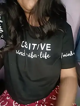 MissRiyaLive online show from July 31, 2026, 7:11 pm