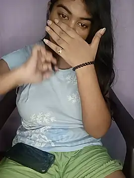 MissRiyaLive online show from August 1, 2026, 5:44 pm